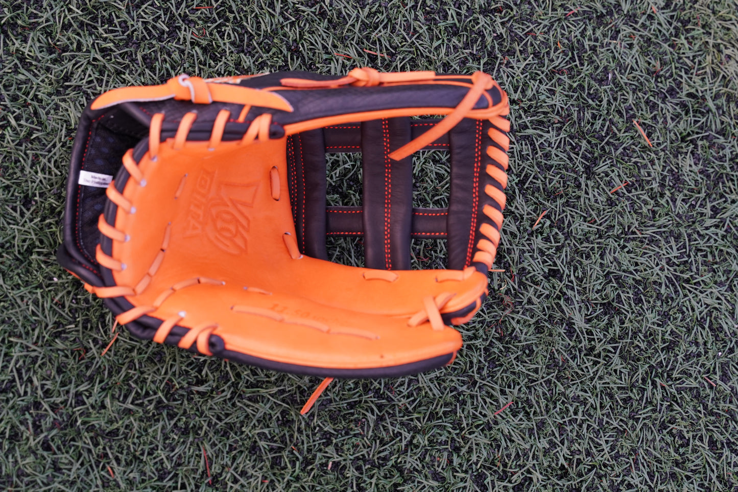 12.75 Wodita Trapper - 3 Fingered Outfield Glove